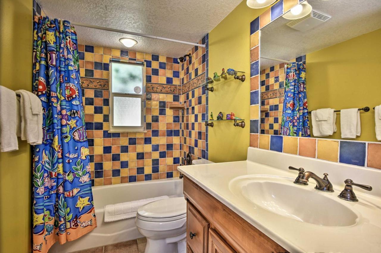 Sunny Cocoa Beach Escape With Bikes, Walk To Beach Exterior photo